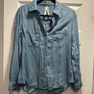 Chambray long sleeve button down shirt